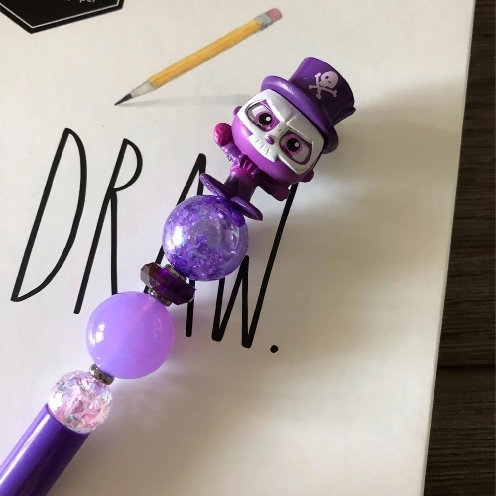 Disney Doorables: The Princess & the Frog: Dr. Faciller handmade beaded pen